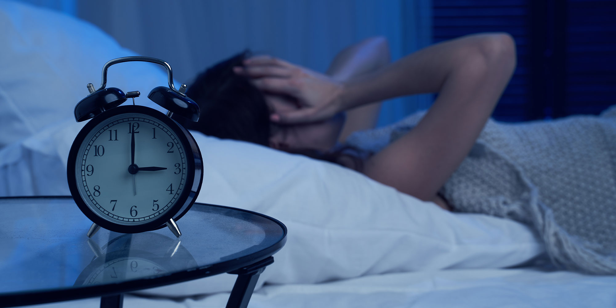 不眠症の女性