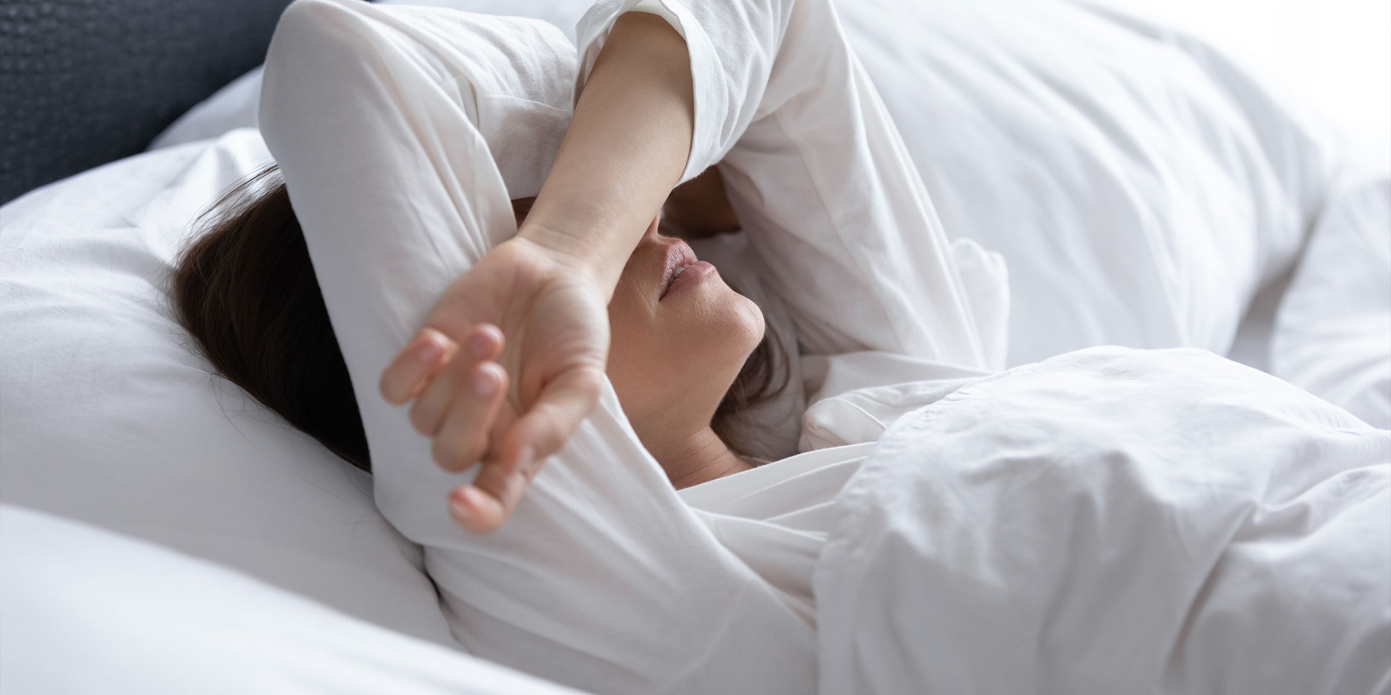 睡眠不足の女性